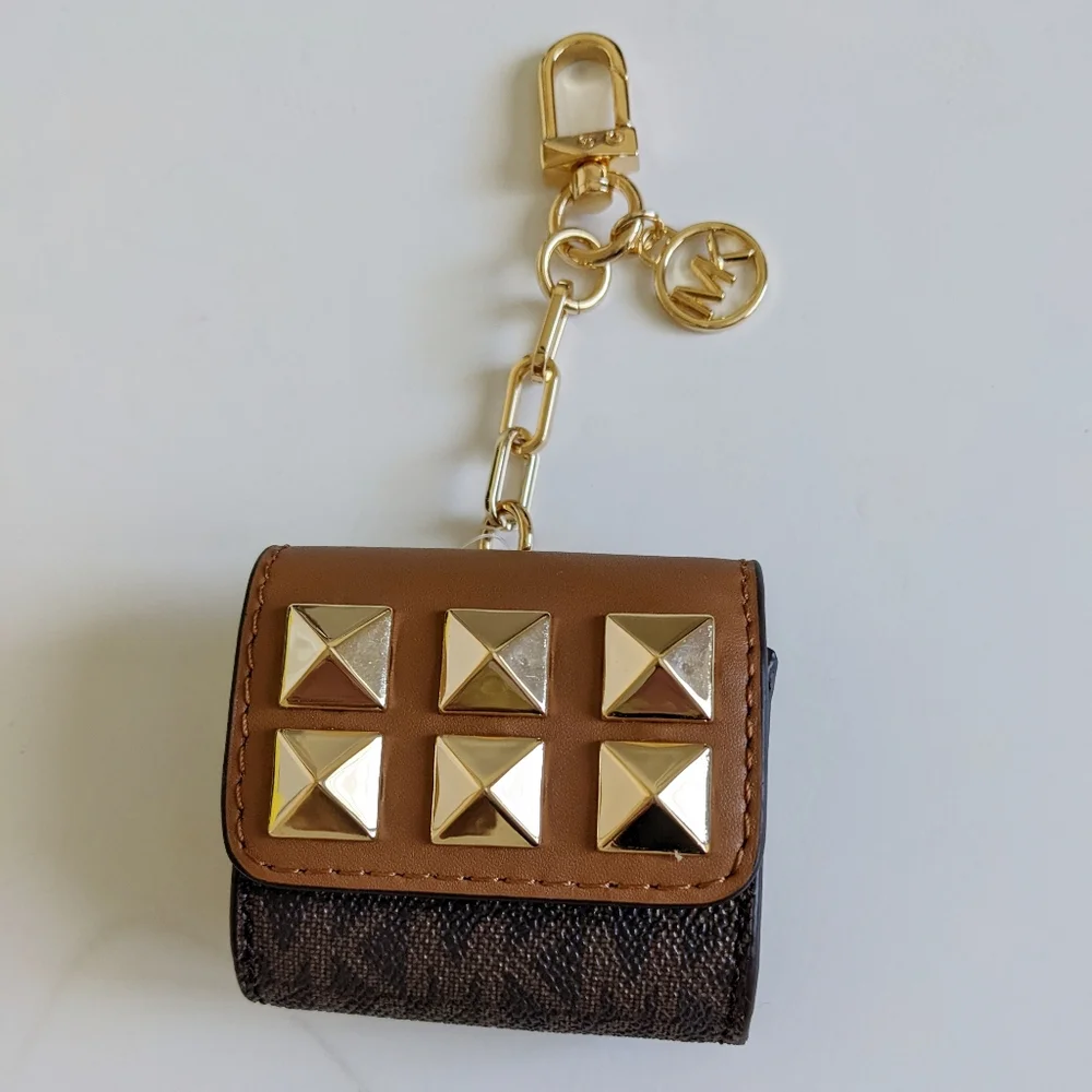 MICHAEL KORS Studded Bag Charm Decorative AirPods Clip Case Key Fob